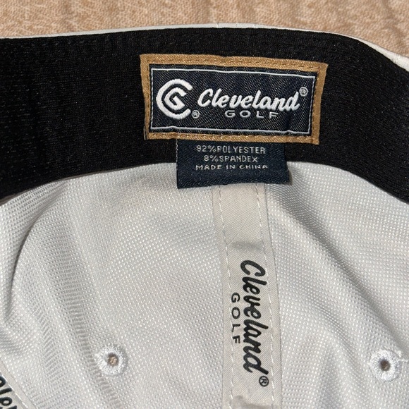 Cleveland Golf SnapBack - Picture 2 of 3